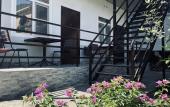 Туры в отель Lad Guest House