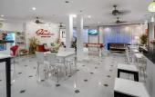 Туры в отель The Shades Hotel 50 meter Beach Front