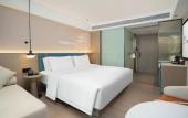 Туры в отель Yizhi Hotel Changgang Metro Station - Free Shuttle Bus during Canton Fair