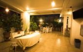 Туры в отель Townhouse OAK Metro Manila Near Osmena Highway PNR Pasay formerly Avitel Hotel