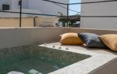 Туры в отель White Orchid Boutique Apartments