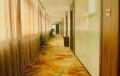 Туры в отель Mingyue Business Hotel(Huaqiang North subway station store)