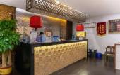 Туры в отель Mingyue Business Hotel(Huaqiang North subway station store)
