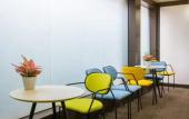 Туры в отель Mingyue Business Hotel(Huaqiang North subway station store)