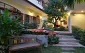 Туры в отель The Golden Wells Residence