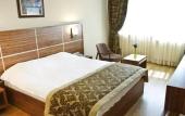 Туры в отель Hotel Petek