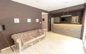 Туры в отель The Breeze Hotel