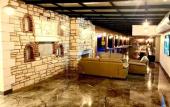 Туры в отель Victoria Hotel and Lounge