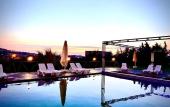 Туры в отель Victoria Hotel and Lounge