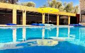 Туры в отель Victoria Hotel and Lounge