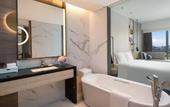 Туры в отель Crowne Plaza Foshan Nanhai By IHG - Free Shuttle Bus to Canton Fair