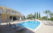 Туры в отель Protaras Holiday Villa Pa7 Private 7 Bedroom Villa