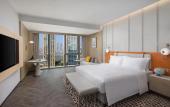 Туры в отель voco Chongqing Chaotianmen by IHG