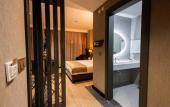 Туры в отель West Door Hotel