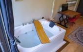 Туры в отель Montana Suite Bungalow