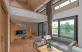 Туры в отель Hyakumangoku Onsen Hotel