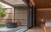 Туры в отель Hyakumangoku Onsen Hotel