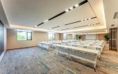 Туры в отель Holiday Inn Express Luoyang Longmen by IHG