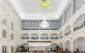 Туры в отель NARADA RESORT SHANGHAI  HOTEL Disney Store