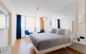 Туры в отель Eleven Way Apartments