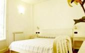 Туры в отель The Poet Hotel
