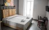 Туры в отель B&B Le 4 Stagioni Dante's Suites by ClaPa Group Dislocated Hospitality