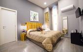Туры в отель B&B Le 4 Stagioni Dante's Suites by ClaPa Group Dislocated Hospitality