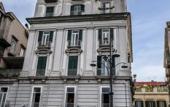 Туры в отель B&B Le 4 Stagioni Dante's Suites by ClaPa Group Dislocated Hospitality