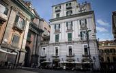 Туры в отель B&B Le 4 Stagioni Dante's Suites by ClaPa Group Dislocated Hospitality