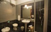 Туры в отель B&B Le 4 Stagioni Dante's Suites by ClaPa Group Dislocated Hospitality