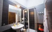 Туры в отель B&B Le 4 Stagioni Dante's Suites by ClaPa Group Dislocated Hospitality
