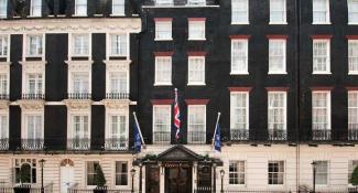 Hilton London Green Park 4*
