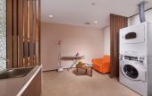 Туры в отель Holiday Inn Express Hangzhou Huanglong
