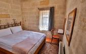 Туры в отель Kookaburra Hotel