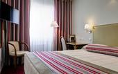 Туры в отель Chromatics Hotel & Restaurant The Hill Club by happyculture