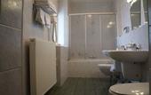 Туры в отель Hotel La Grande Cloche