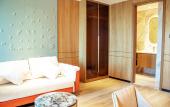 Туры в отель YOHO Treasure Island Hotel