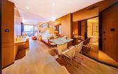 Туры в отель YOHO Treasure Island Hotel