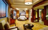 Туры в отель Enlux Hotel (Daming Lake Quan City Plaza)
