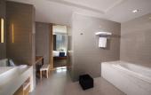 Туры в отель Holiday Inn Express LUOYANG CITY CENTER by IHG