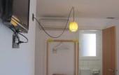 Туры в отель Hostal Athenas