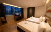 Туры в отель deKing Hotel Twin Towers