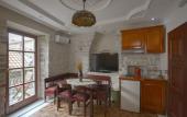 Туры в отель Apartments Wine House Old Town