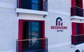 Туры в отель Reddoors Suites Sea View