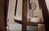 Туры в отель Augusta Hotel & Restaurant