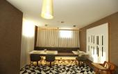 Туры в отель Homeinn Plus Hotel (Qiqihar Longhua Road)