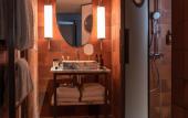 Туры в отель MOB House