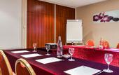 Туры в отель Hotel des Arcades de Cachan Grand Paris Sud