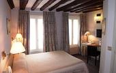 Туры в отель Hotel la Residence du Berry