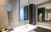Туры в отель Trademark Hotel